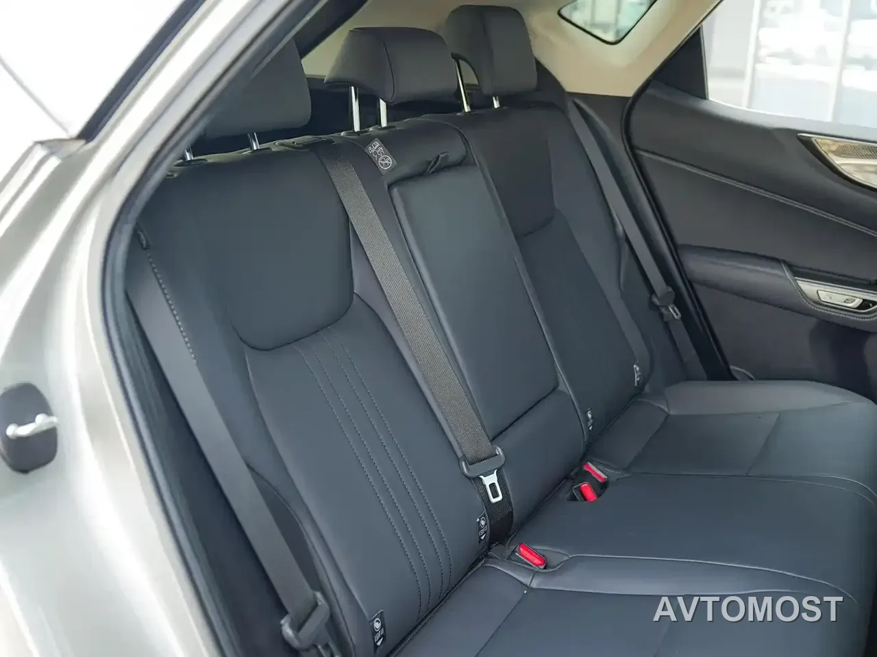 Lexus NX New Energy 2022 400h+ Joy Edition — фото 14
