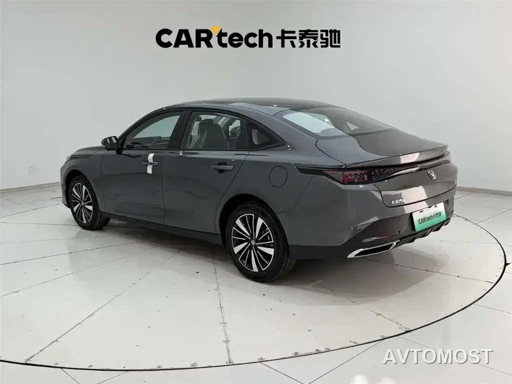 Changan Eado PHEV 2025 Smart New Blue Whale 145KM High-Performance Edition — фото 7