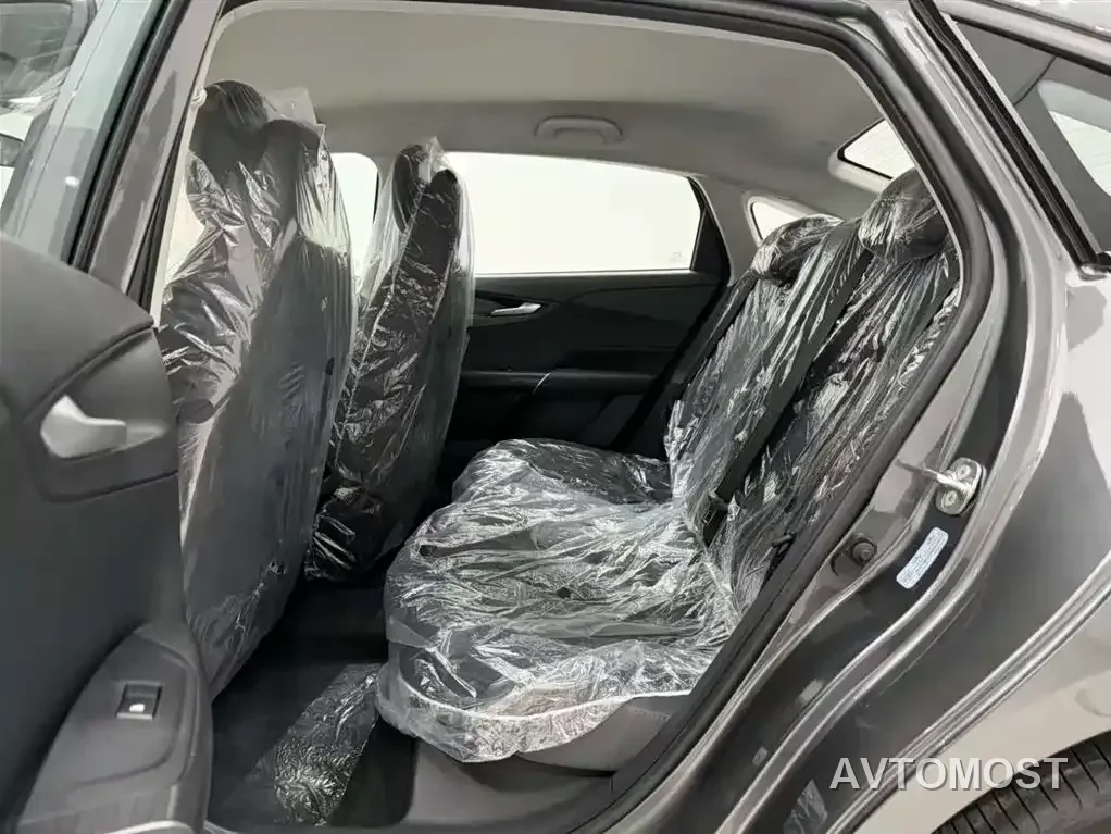Changan Eado PHEV 2025 Smart New Blue Whale 145KM High-Performance Edition — фото 17