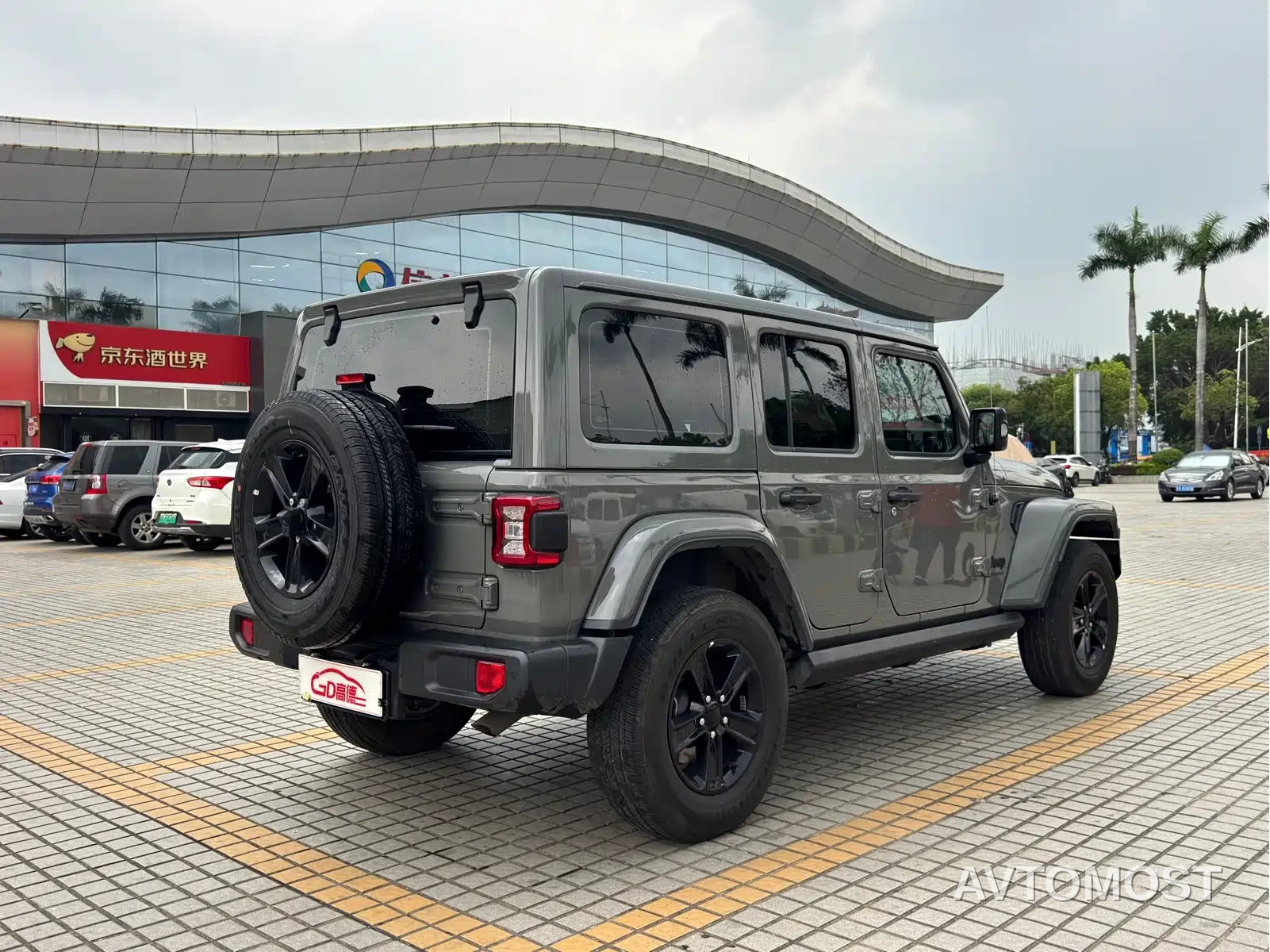 Jeep Wrangler 2022 2.0T Highland 4-Door — фото 9