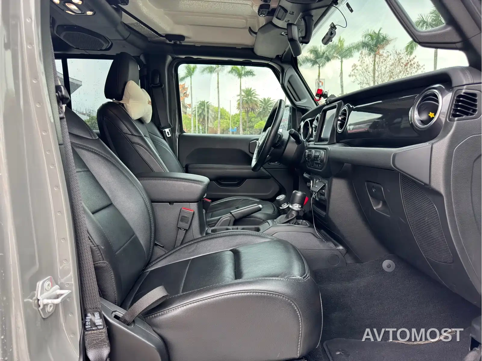 Jeep Wrangler 2022 2.0T Highland 4-Door — фото 12