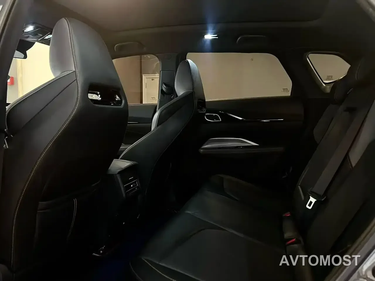 Changan Oshan Z6 EV 2022 Blue Whale iDD 150KM Flagship PLUS — фото 9