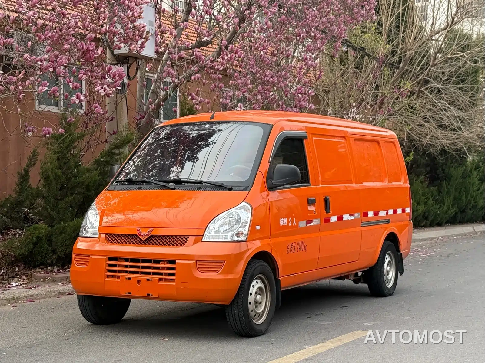 Wuling Rongguang EV 2020 Sealed Window Basic 2-seater 300KM — фото 1