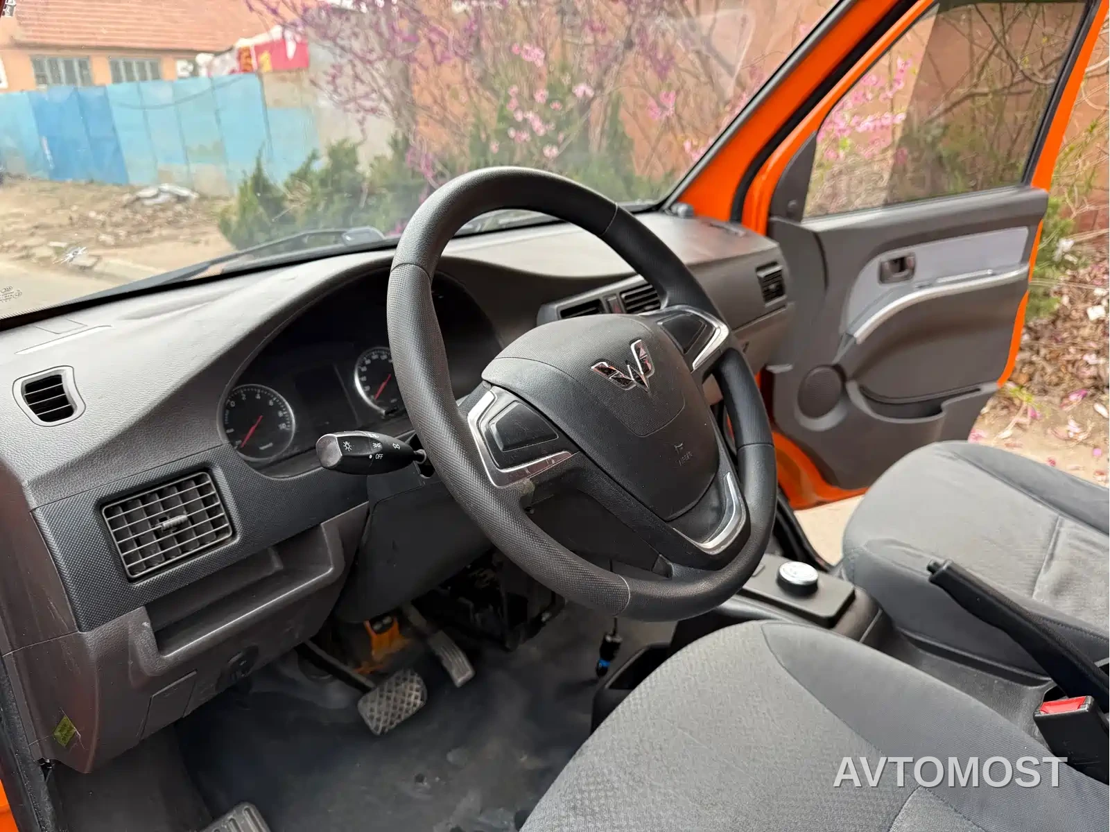 Wuling Rongguang EV 2020 Sealed Window Basic 2-seater 300KM — фото 12
