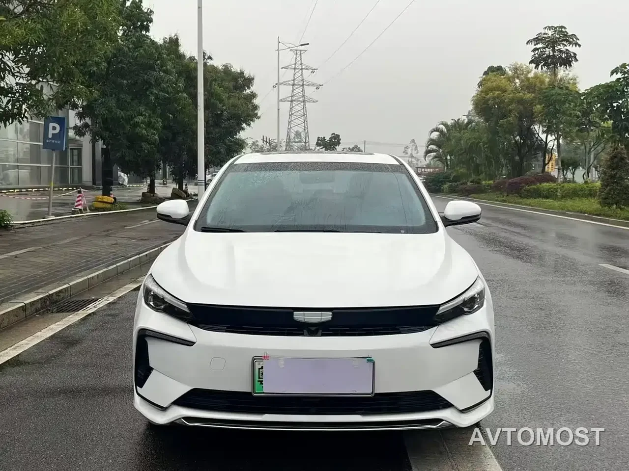 Geely Emgrand L HiP 2024 Model Champion Edition 1.5TD-DHT Pro 100KM Surpassing Type — фото 2
