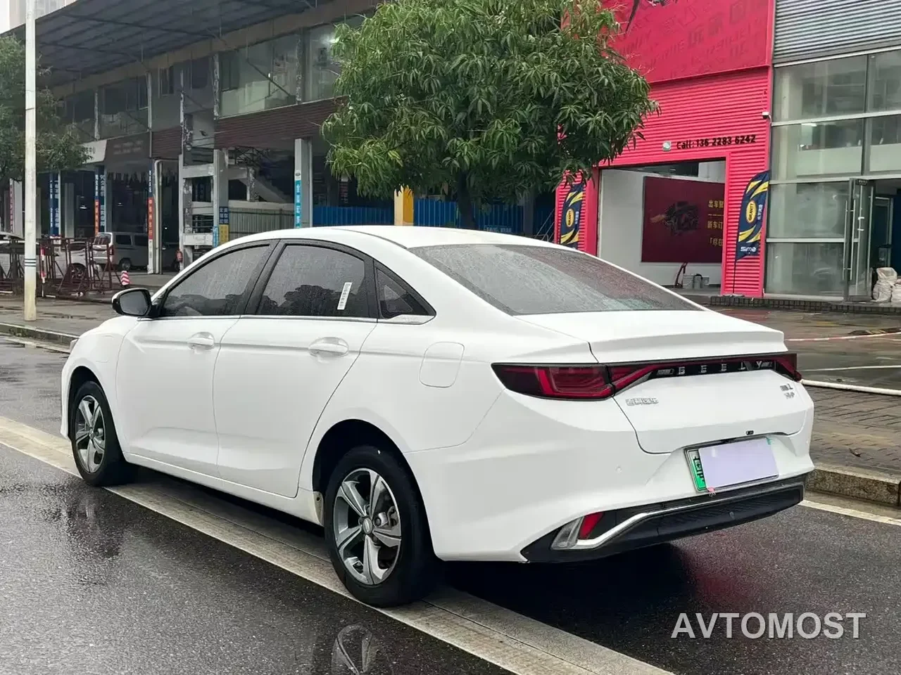 Geely Emgrand L HiP 2024 Model Champion Edition 1.5TD-DHT Pro 100KM Surpassing Type — фото 6