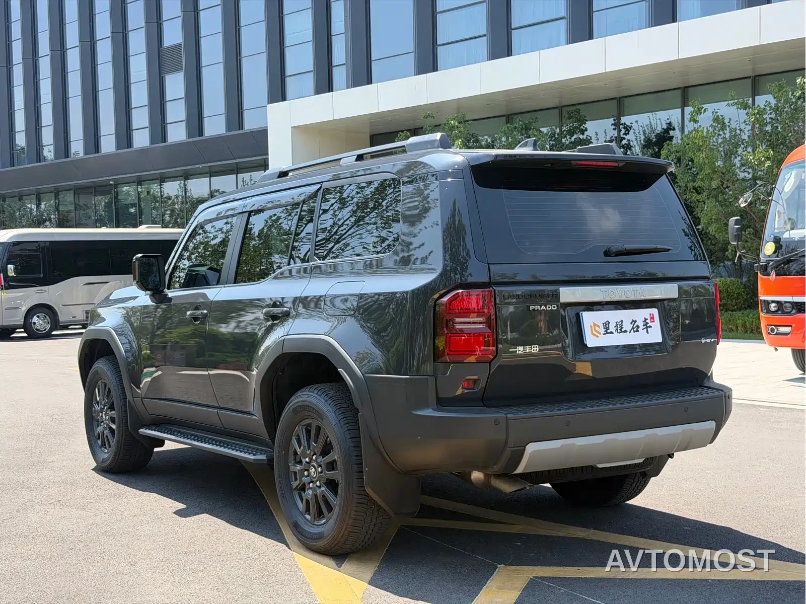 Toyota Prado 2024 2.4T All-Terrain TX Edition 5-Seater — фото 7