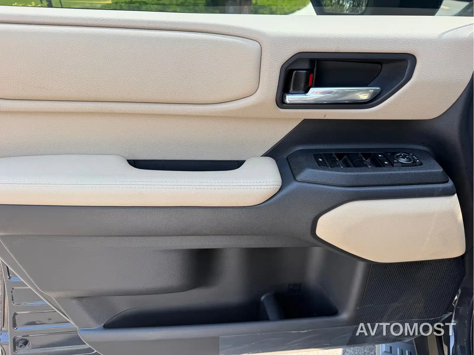 Toyota Prado 2024 2.4T All-Terrain TX Edition 5-Seater — фото 9