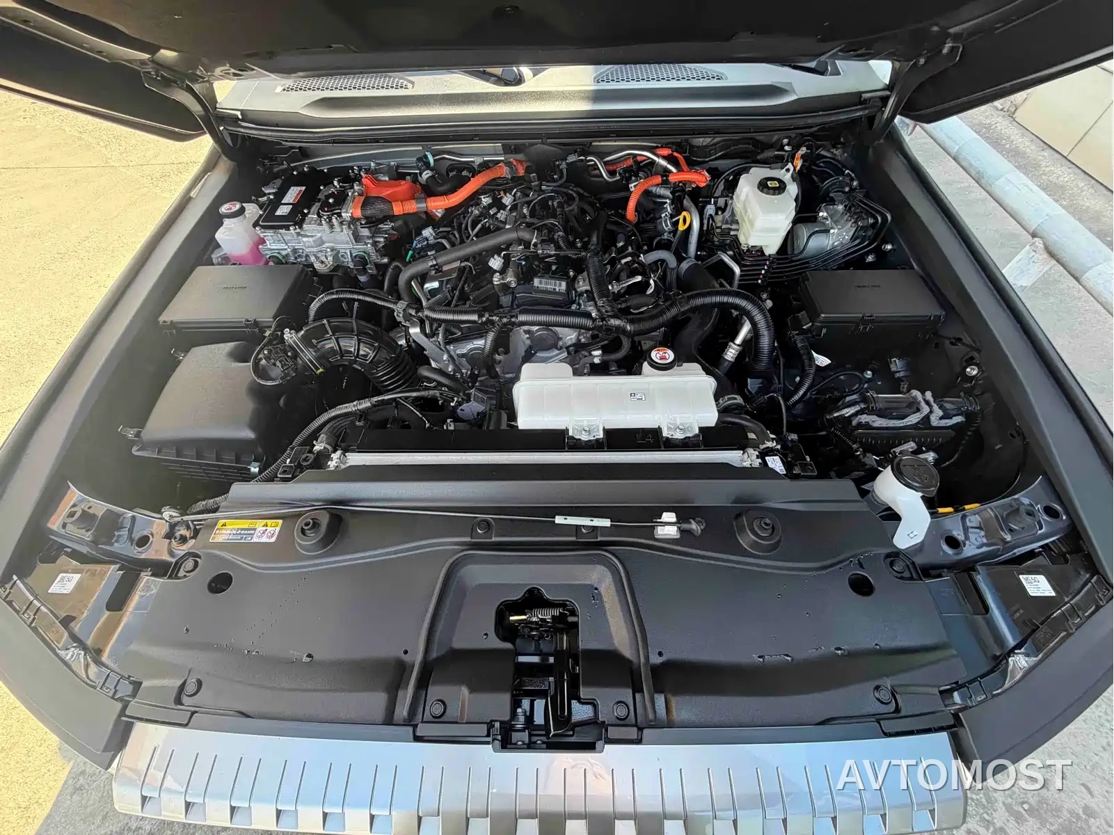 Toyota Prado 2024 2.4T All-Terrain TX Edition 5-Seater — фото 17