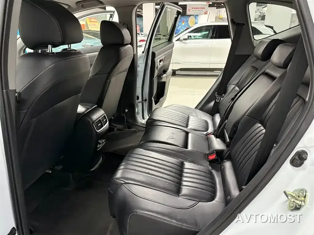Honda Breeze New Energy 2022 Model e:PHEV Premium Edition — фото 9
