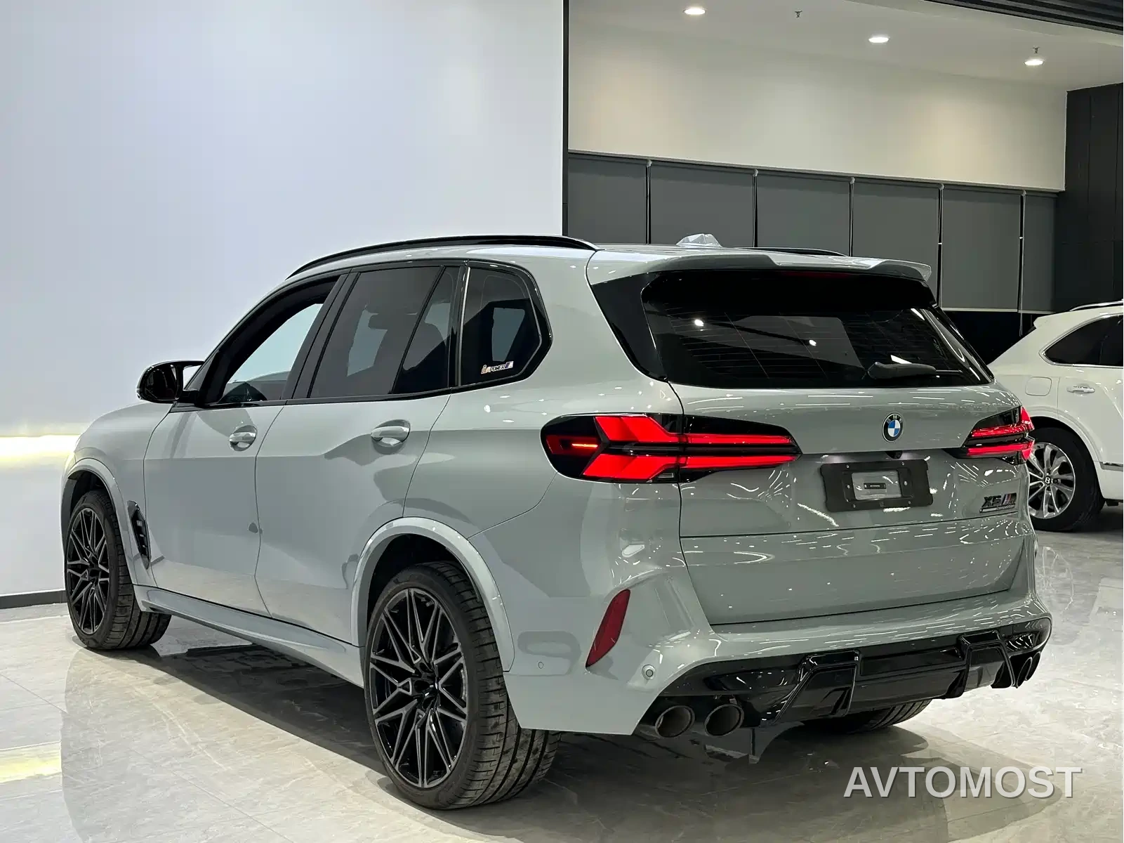BMW X5 M 2023 Model X5 M Thunder Edition — фото 6