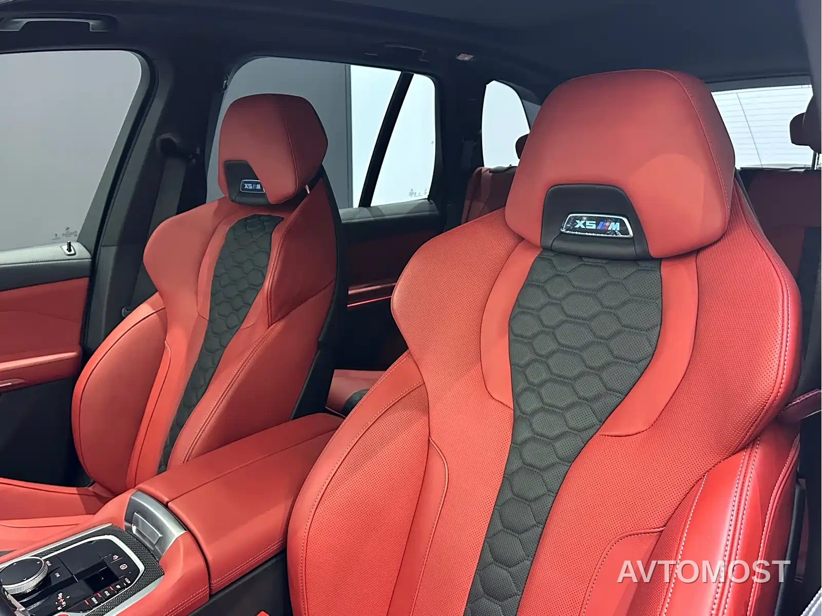 BMW X5 M 2023 Model X5 M Thunder Edition — фото 19