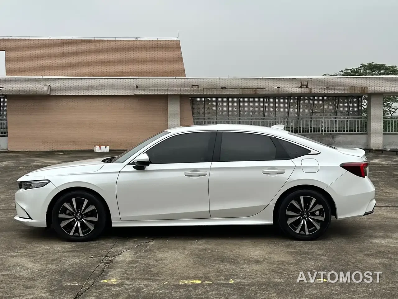 Honda Integra 2023 2.0L e:HEV Sharp Tech Edition — фото 7