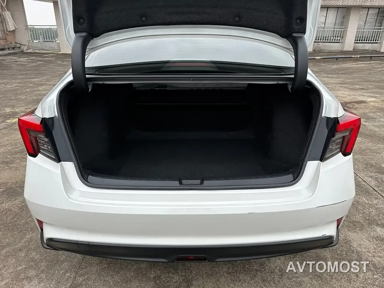 Honda Integra 2023 2.0L e:HEV Sharp Tech Edition — фото 13