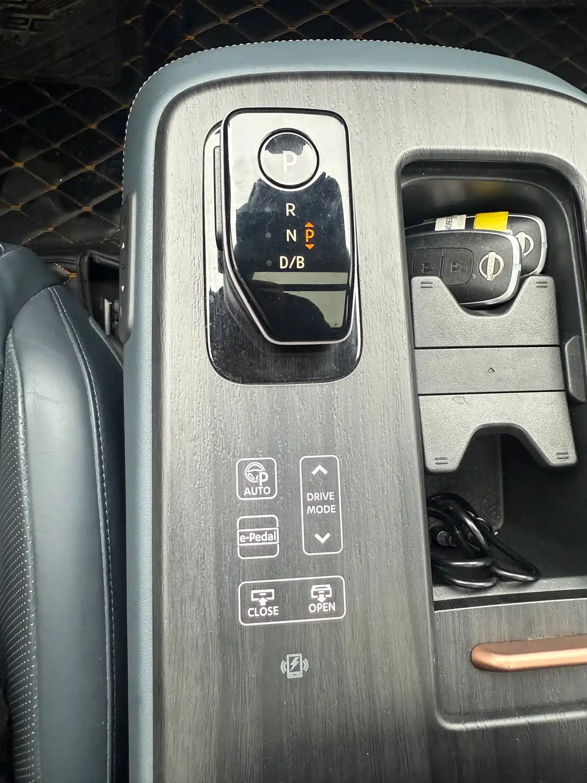 Nissan ARIYA 2022 4WD High Performance Top Edition — фото 14