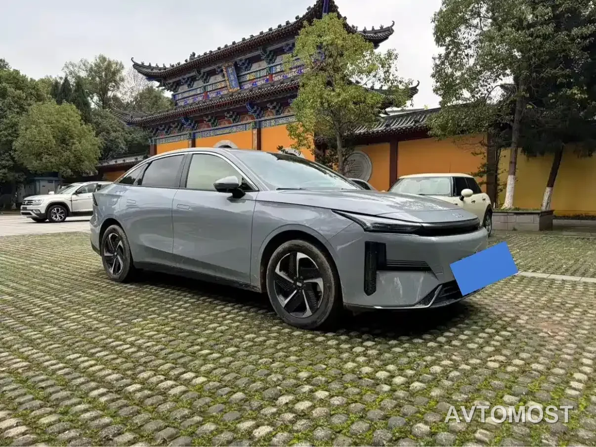 Geely Galaxy L6 2024 60km PLUS Soaring Dragon Edition — фото 4