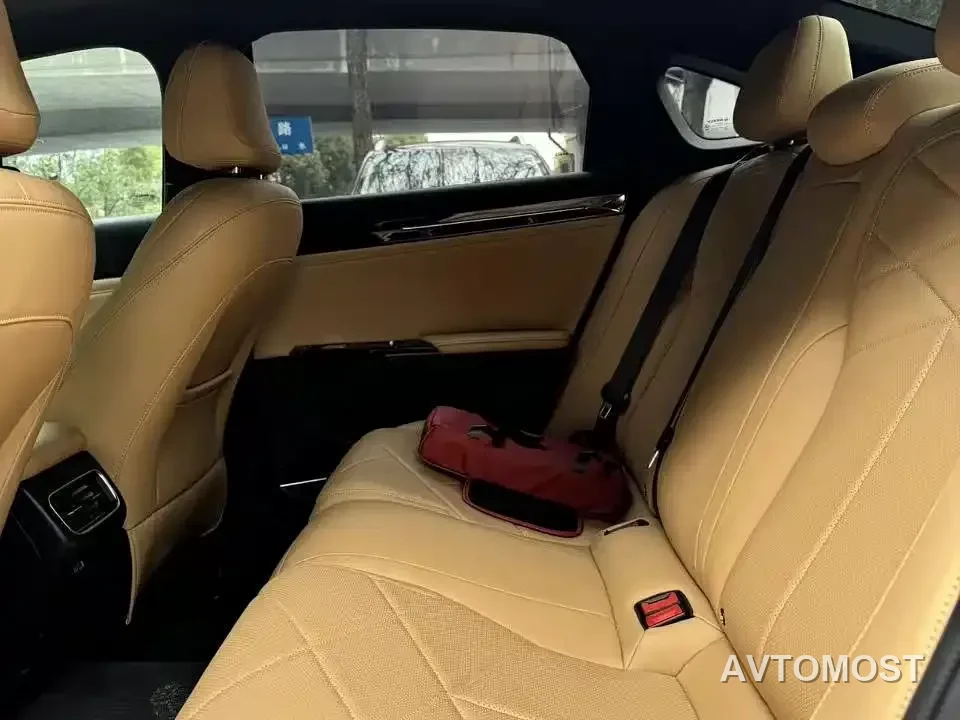 Geely Galaxy L6 2024 60km PLUS Soaring Dragon Edition — фото 9