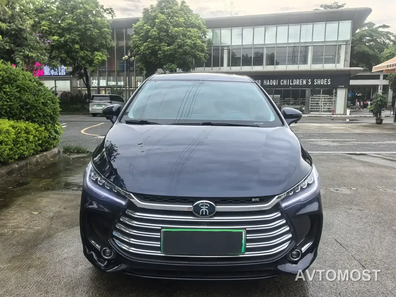 BYD Song MAX New Energy 2019 DM 1.5T Smart Connect Advance 7-seater China VI — фото 3