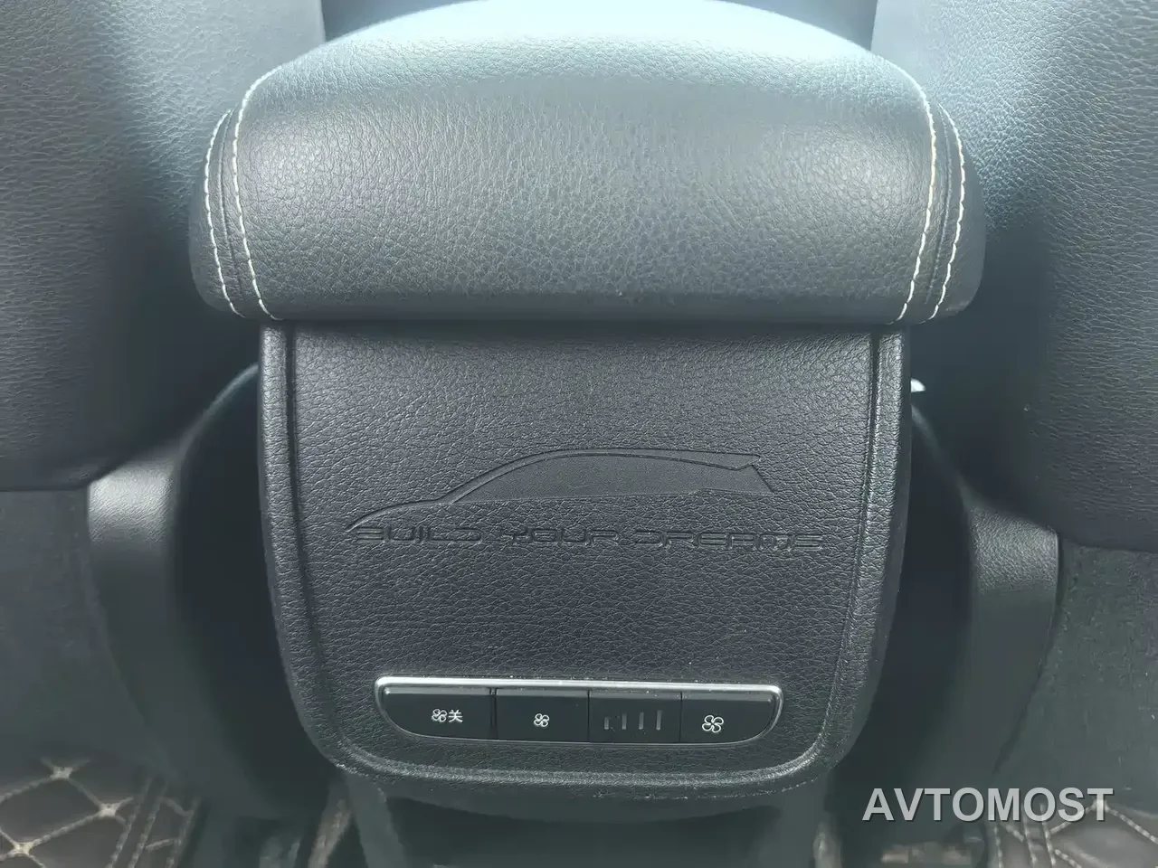 BYD Song MAX New Energy 2019 DM 1.5T Smart Connect Advance 7-seater China VI — фото 16