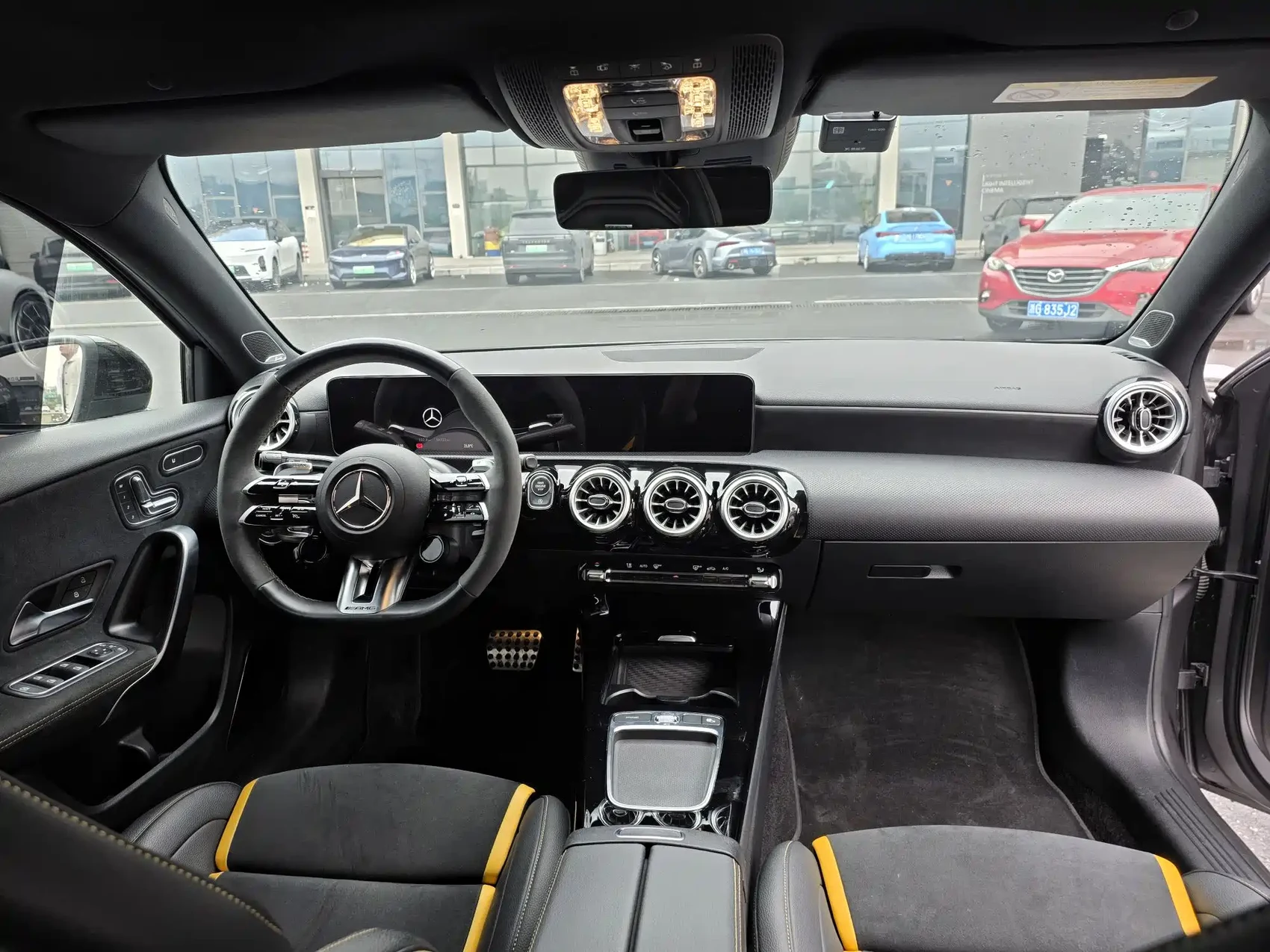 Mercedes-Benz A-Class AMG (Import) 2024 Facelift AMG A 45 S 4MATIC+ — фото 7