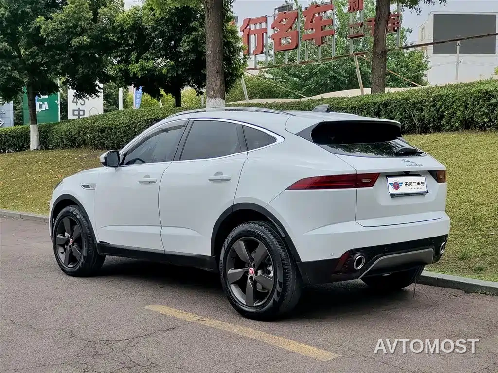 Jaguar E-PACE 2024 Progressive Sport Edition R-DYNAMIC S — фото 4