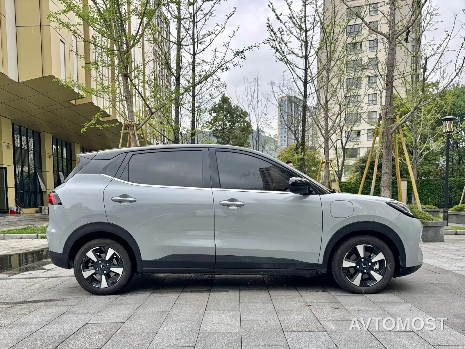 Wuling Binguo PLUS 2024 Model 330km 5-Seater — фото 7
