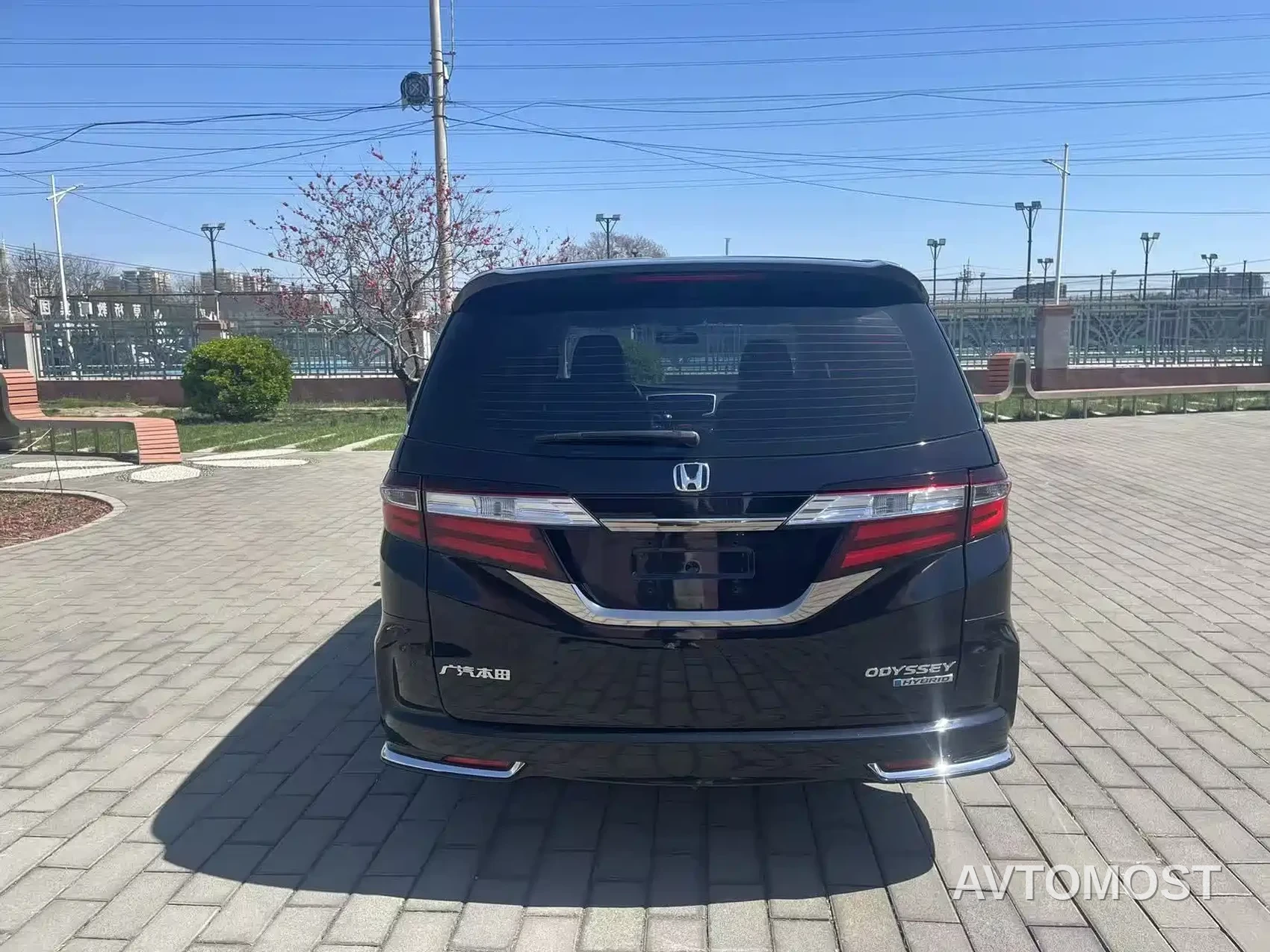 Honda Odyssey 2021 2.0L Sharp Comfort Edition — фото 7