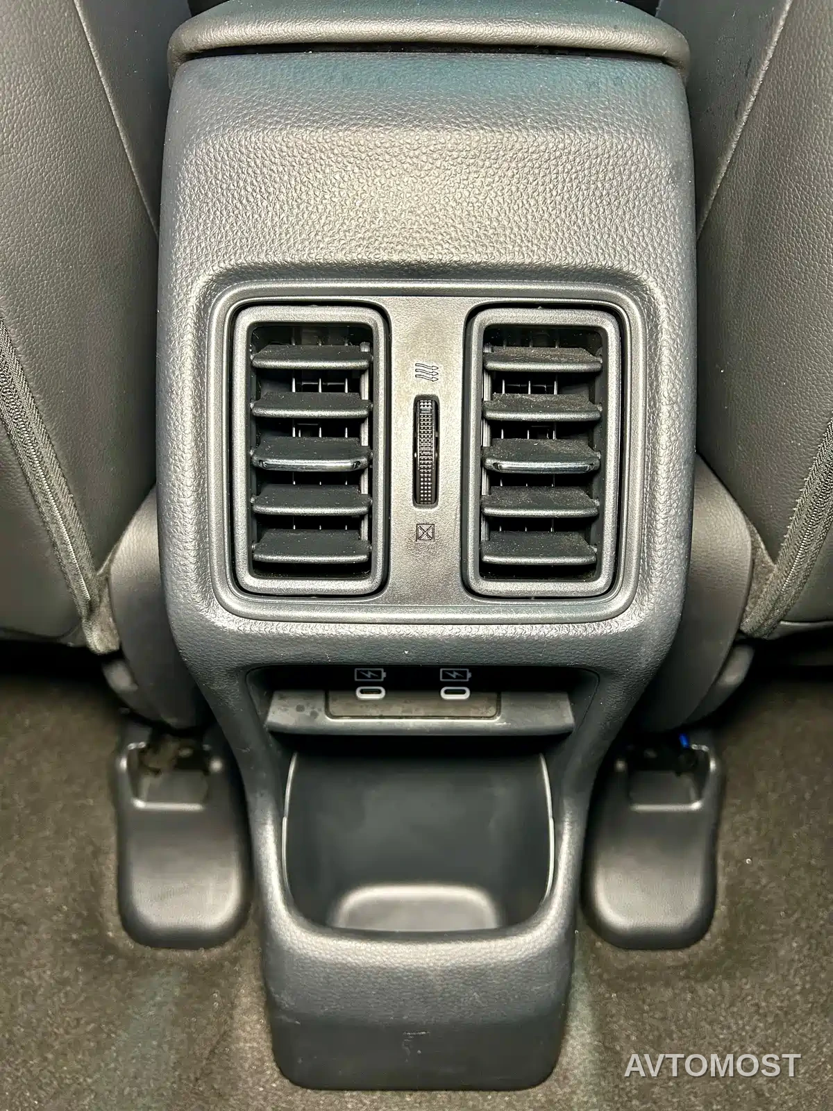 Honda e:NP1 2023 510km Ultimate Bloom — фото 28
