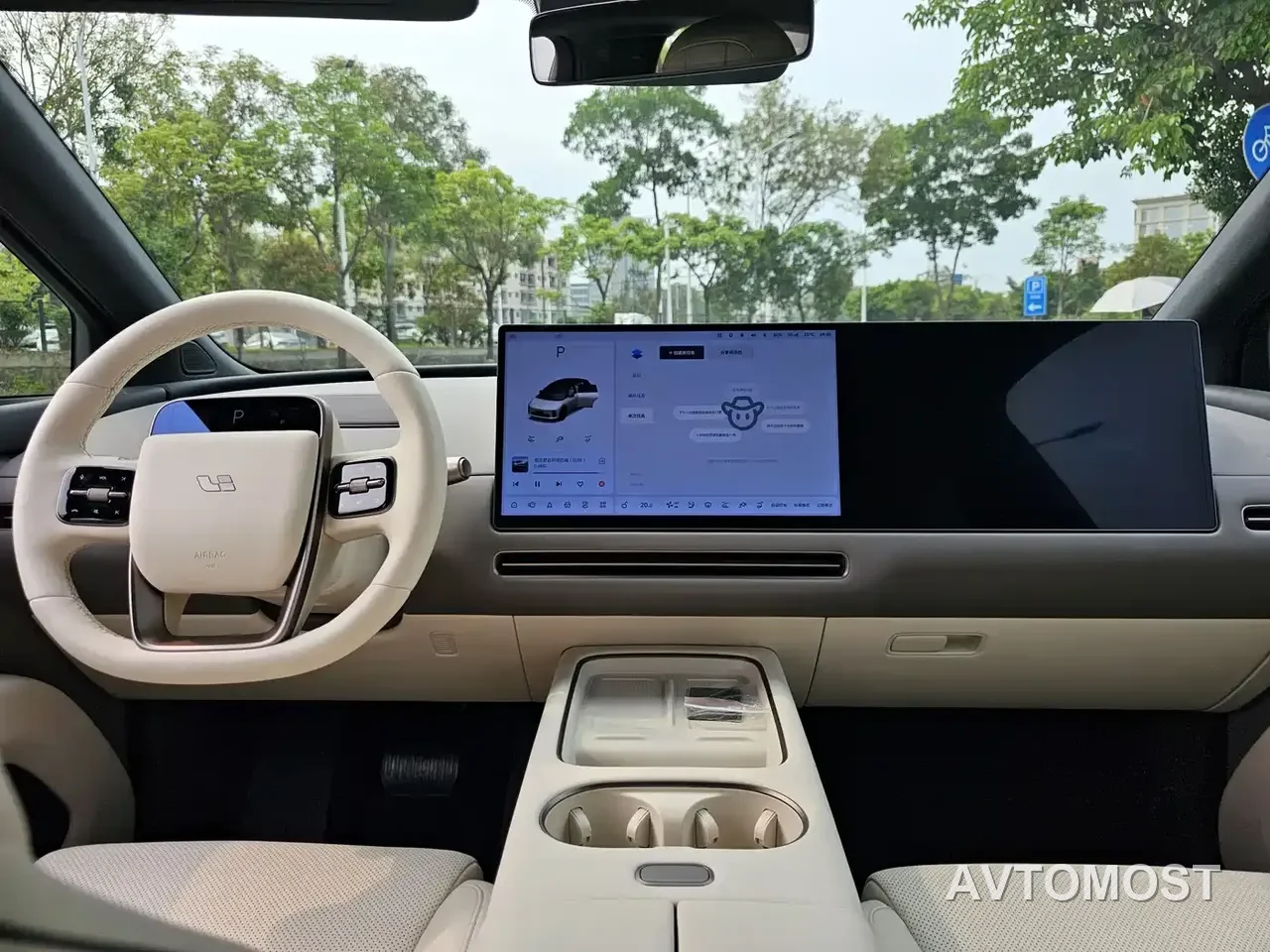 Li Auto i6 2025 2WD Base Model — фото 11
