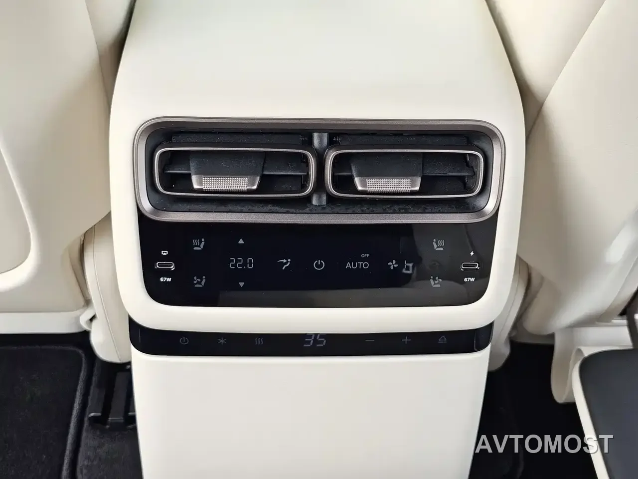Li Auto i6 2025 2WD Base Model — фото 24