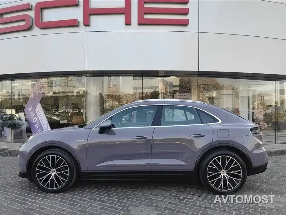 Porsche Macan EV 2024 Macan 4 — фото 4