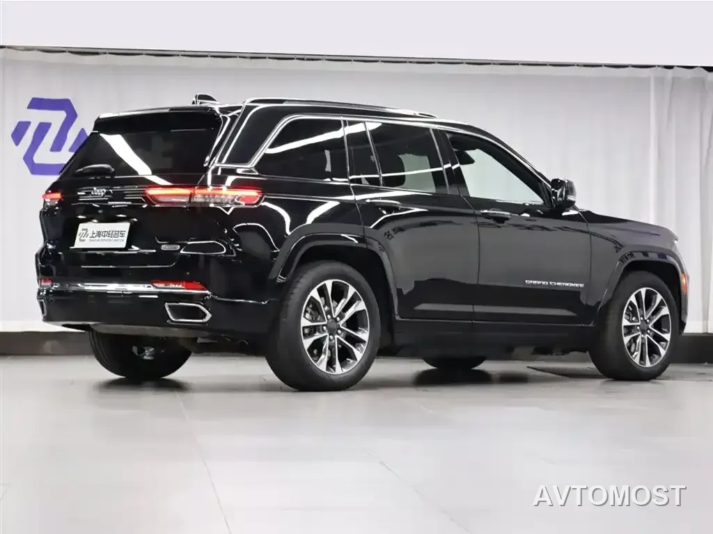 Jeep Grand Cherokee 4xe (Import) 2023 4xe Summit Edition — фото 2