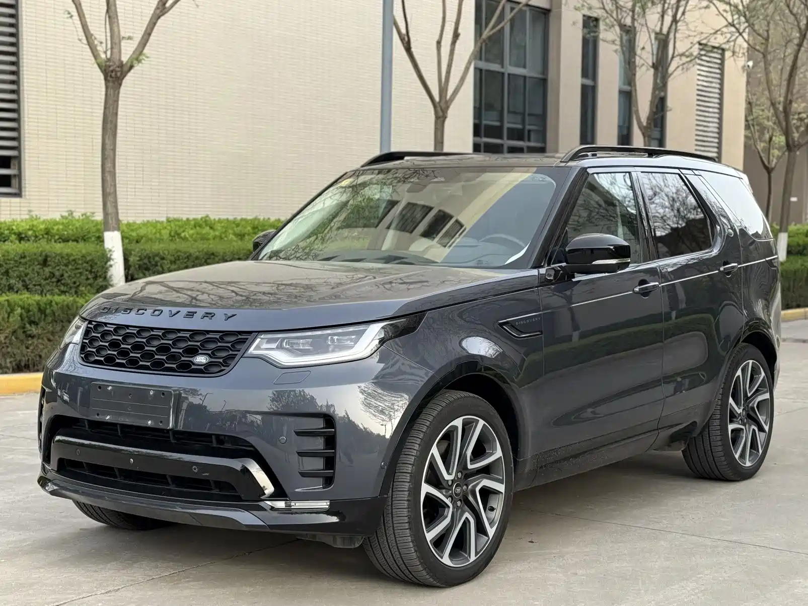 Land Rover Discovery 2024 Model 360PS Dynamic HSE