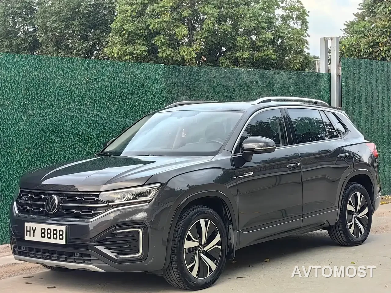 Volkswagen Tayron GTE Plug-in Hybrid 2022 1.4T Luxury — фото 1