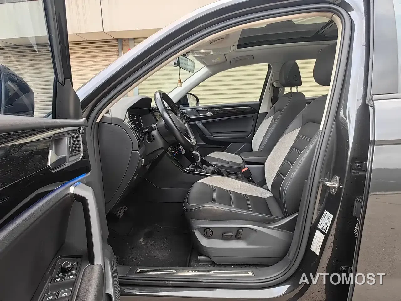 Volkswagen Tayron GTE Plug-in Hybrid 2022 1.4T Luxury — фото 12