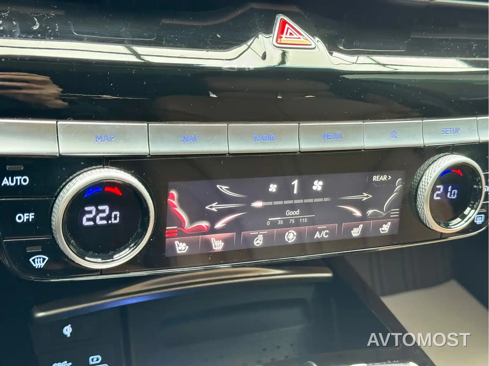 Genesis G80 2023 2.5T RWD Luxury Edition — фото 12