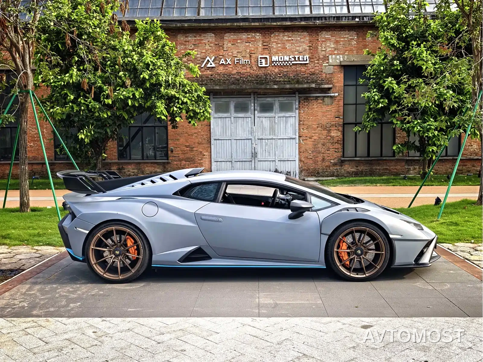 Lamborghini Huracán 2021 Huracán STO — фото 7