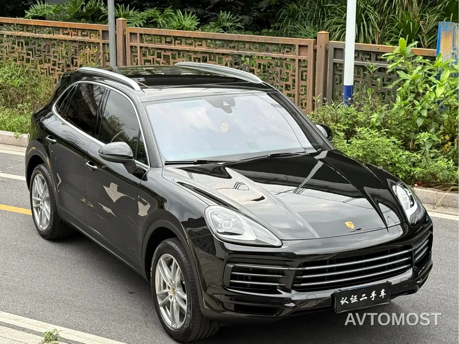 Porsche Cayenne 2019 Cayenne 3.0T — фото 8