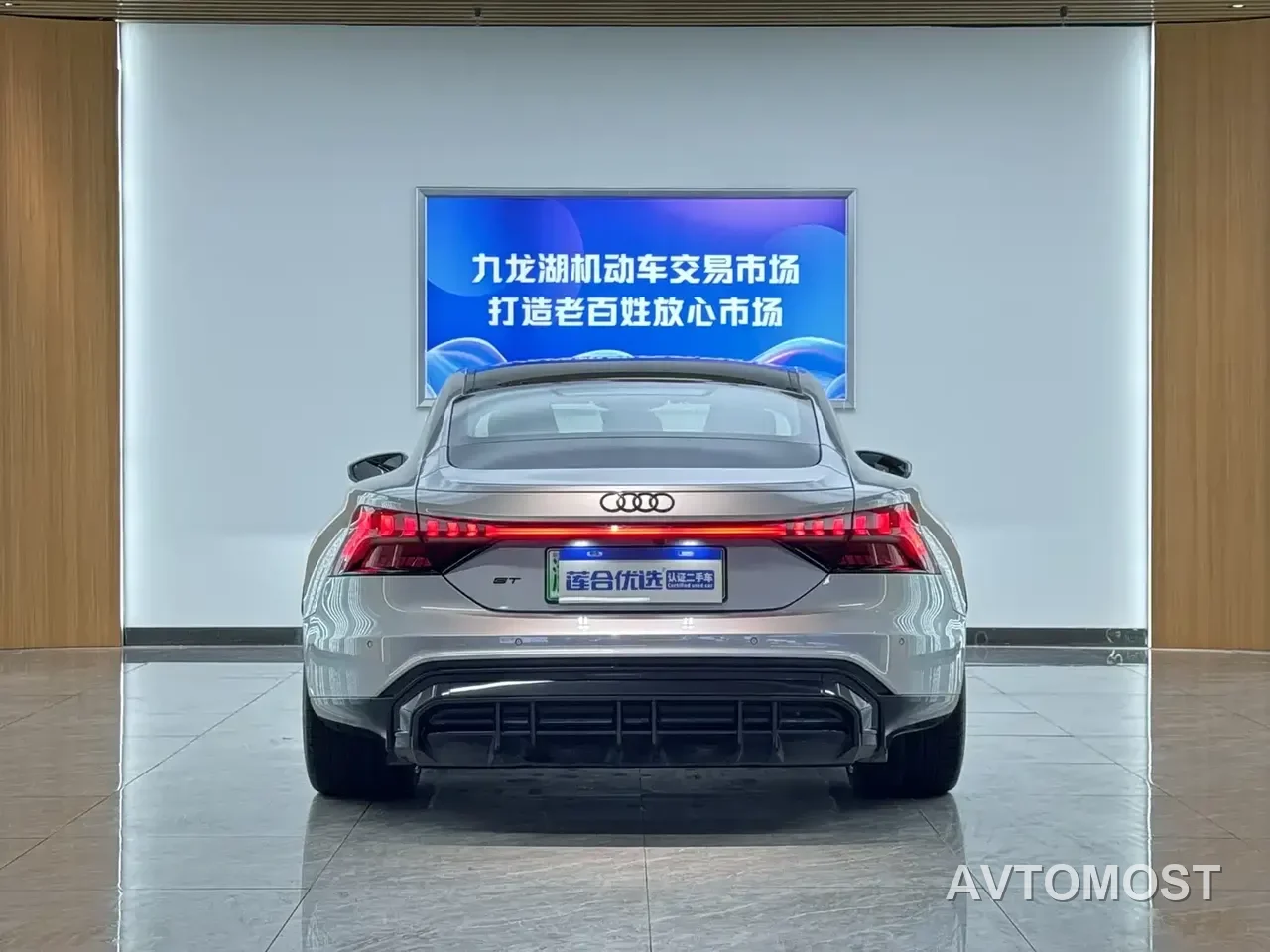 Audi e-tron GT 2023 Base Model — фото 5
