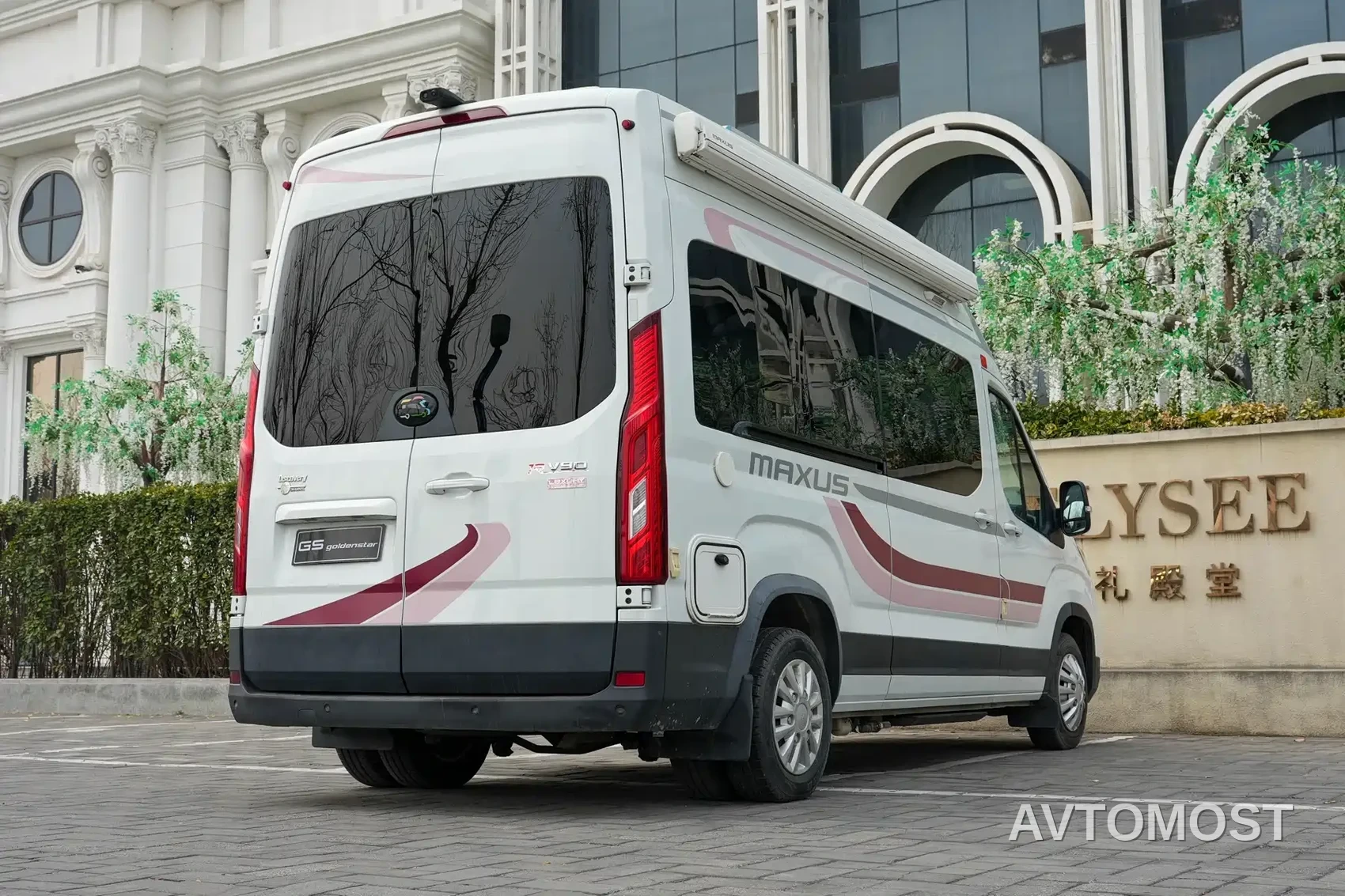SAIC Maxus V90 RV 2021 2.0T Travel Home V90 Self-Contained Class B RV Luxury Longitudinal Bed — фото 5
