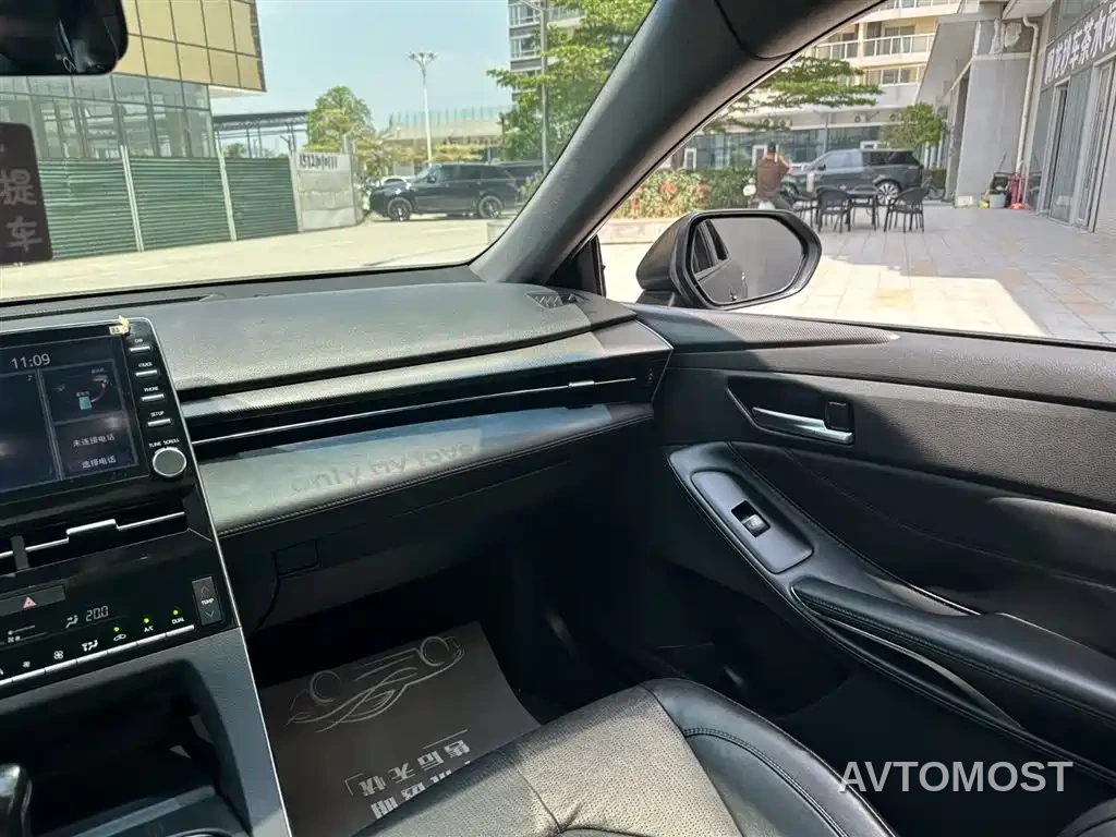 Toyota Avalon 2019 Hybrid 2.5L Luxury Edition China VI — фото 9