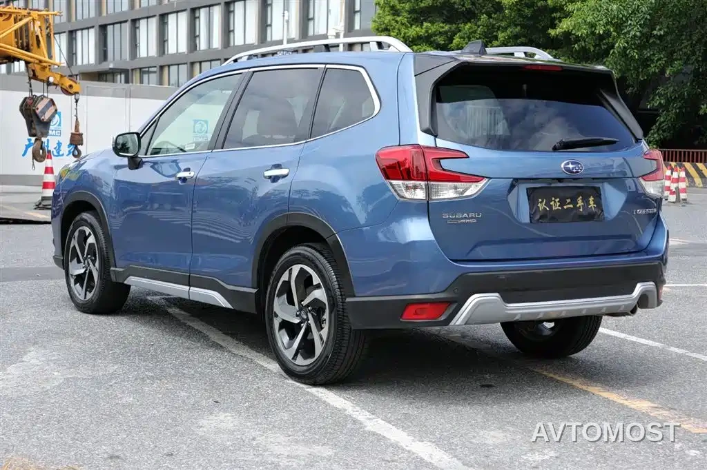 Subaru Forester 2024 2.5i AWD Flagship EyeSight — фото 4