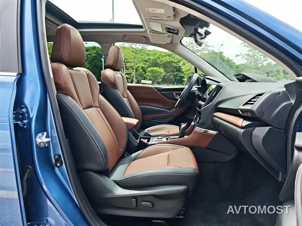 Subaru Forester 2024 2.5i AWD Flagship EyeSight — фото 17