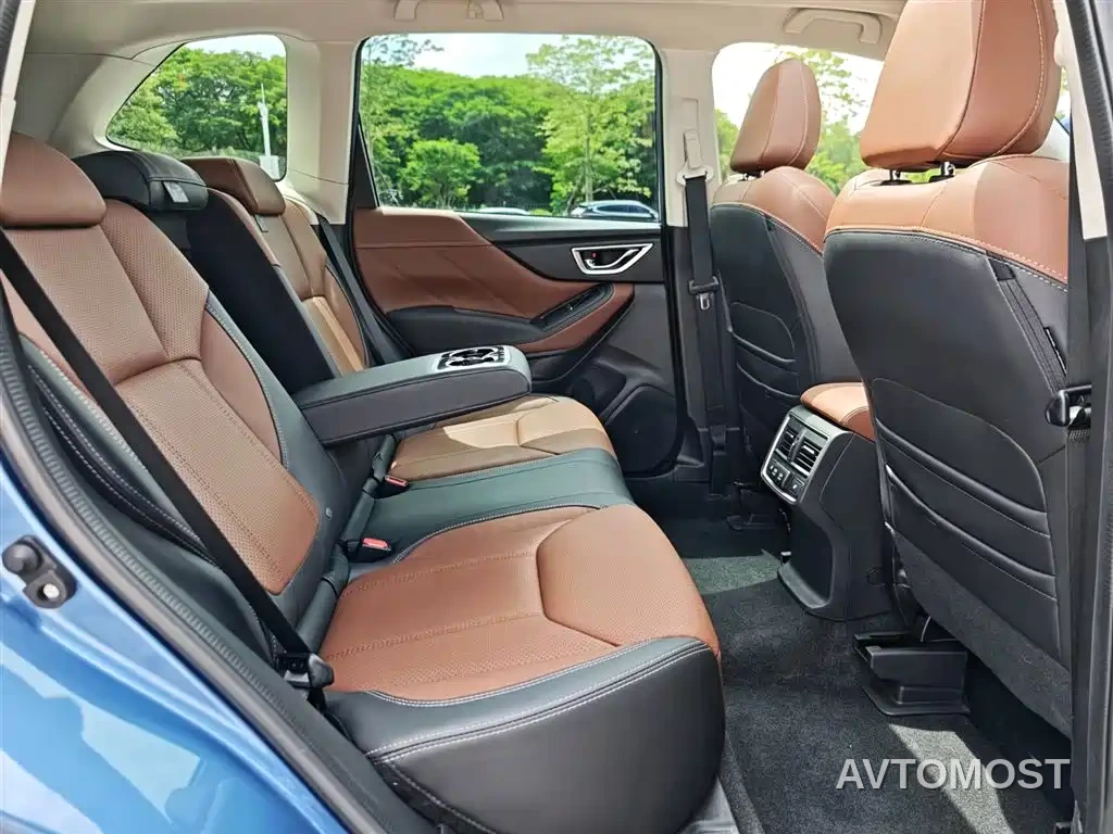 Subaru Forester 2024 2.5i AWD Flagship EyeSight — фото 21