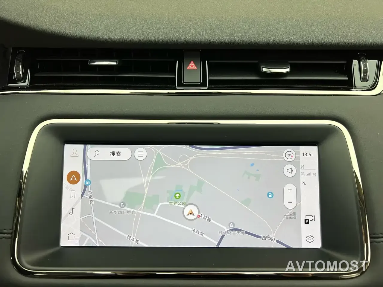 Land Rover Range Rover Evoque New Energy 2022 Range Rover Evoque L P300e Plug-in Hybrid — фото 19