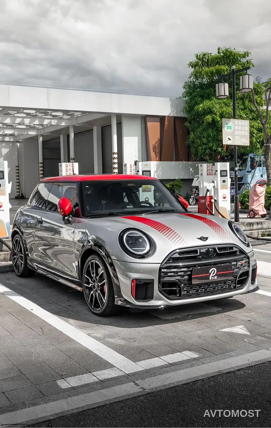 MINI JCW 2025 JOHN COOPER WORKS — фото 8
