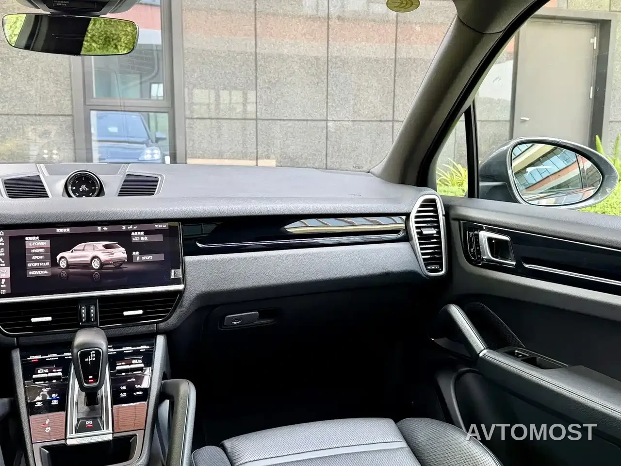 Porsche Cayenne New Energy 2021 Cayenne E-Hybrid 2.0T — фото 24