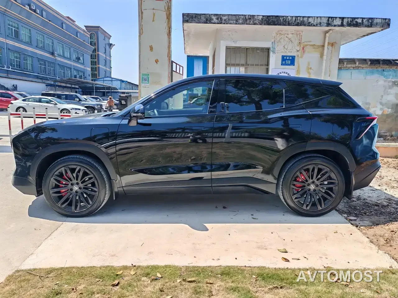 Jetour Dasheng i-DM 2022 1.5T DHT Lightning 01 — фото 9