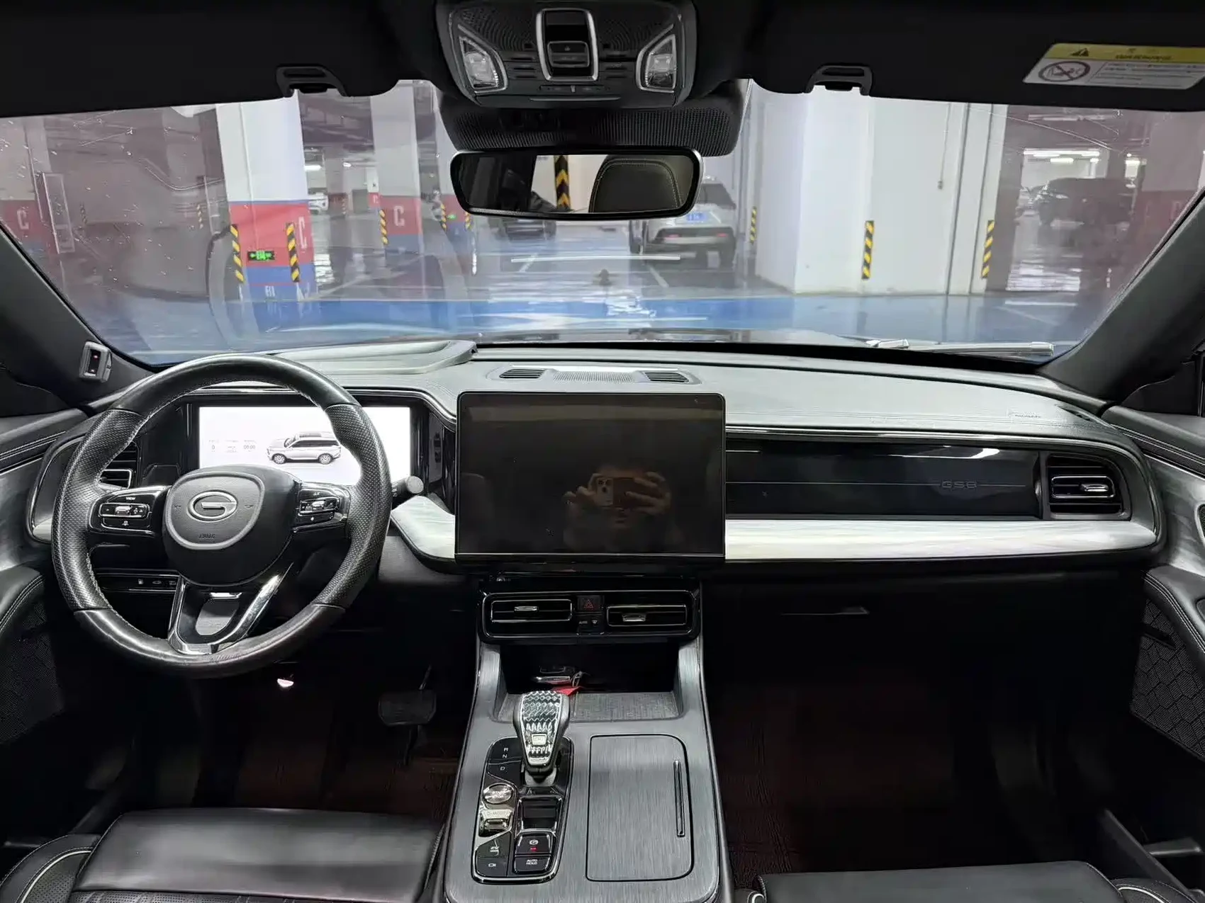 GAC Trumpchi GS8 2022 Dual Engine Series 2.0TM 2WD Premium Edition (7-Seater) — фото 8