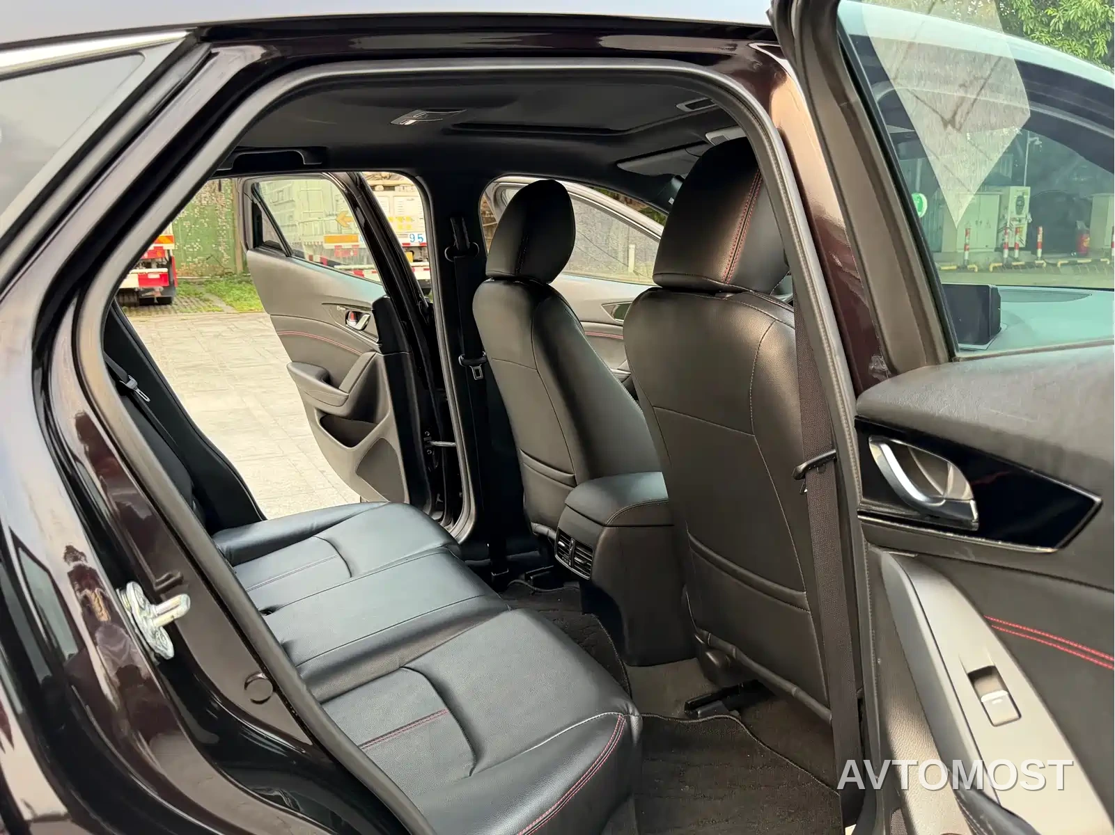 Mazda CX-4 2021 2.0L Auto FWD Skyactiv Vitality Edition — фото 15